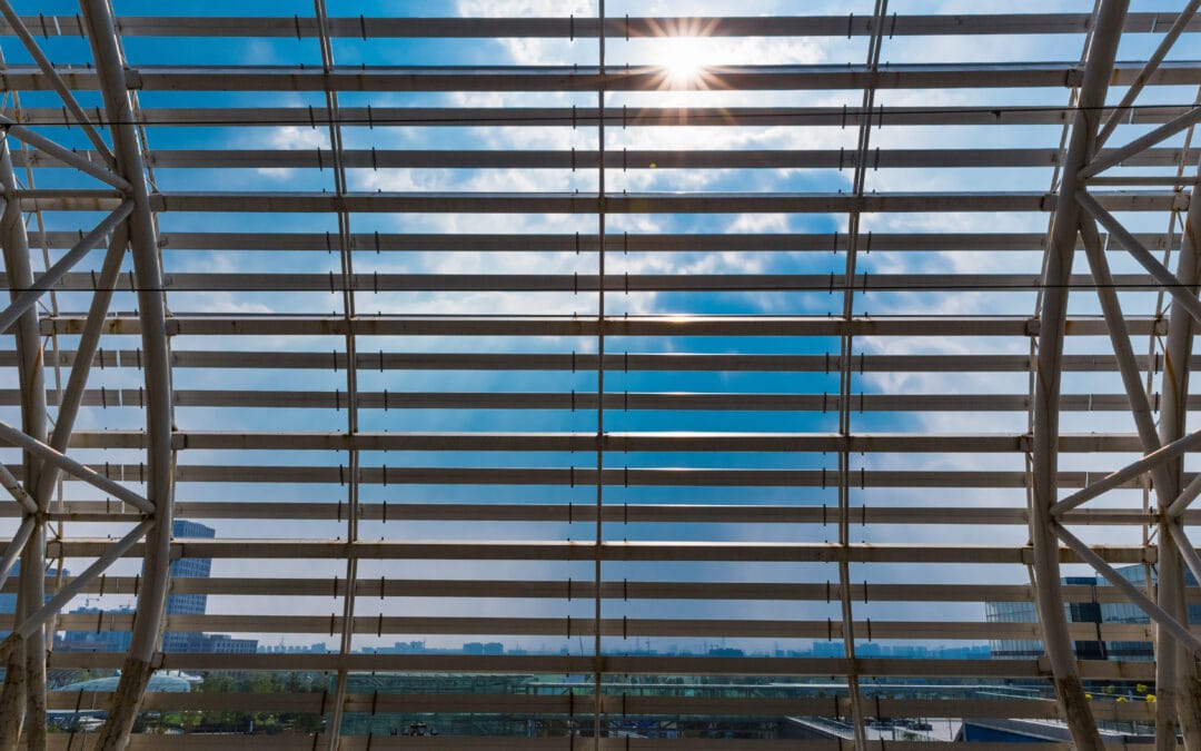 Film solaire anti chaleur : limiter la chaleur dans les halls vitrés recevant du public